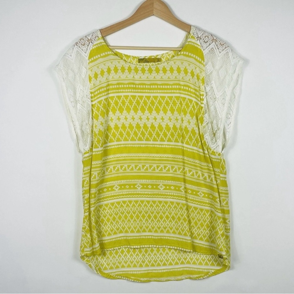 NWOT Prana shirt with capped lace sleeves